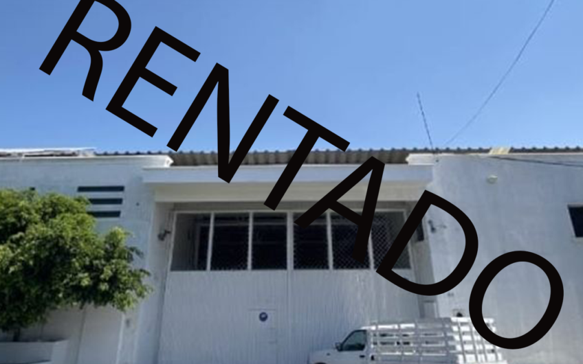 Bodega Moderna con Mobiliario y PANELES SOLARES en renta