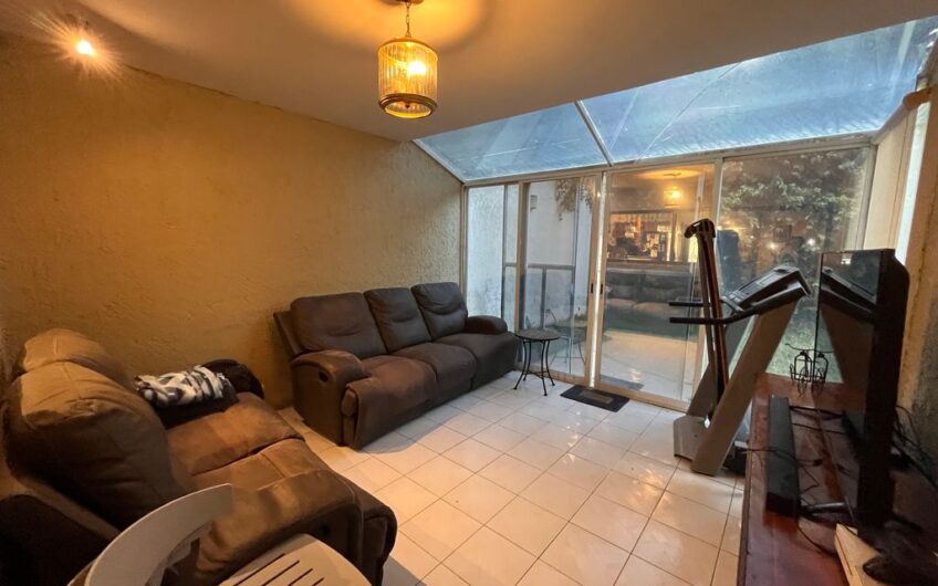 Casa en venta en el Fraccionamiento Altamira, Zapopan, Jalisco