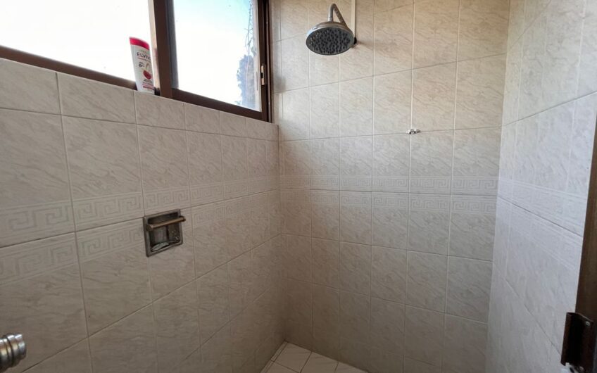 Casa en venta en el Fraccionamiento Altamira, Zapopan, Jalisco
